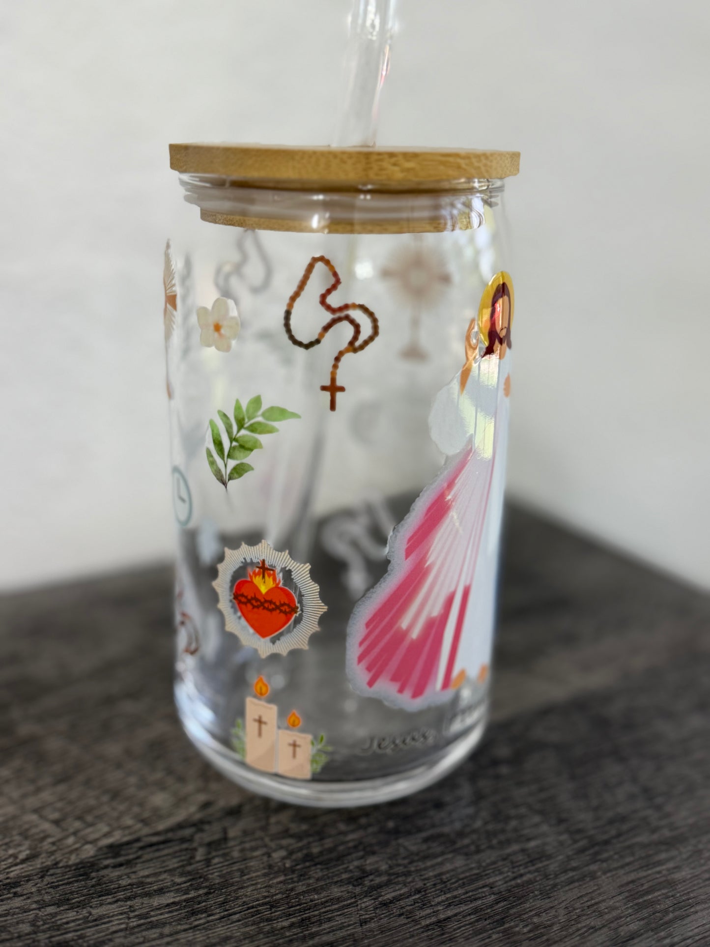 Devine Mercy 16 oz Glass Can