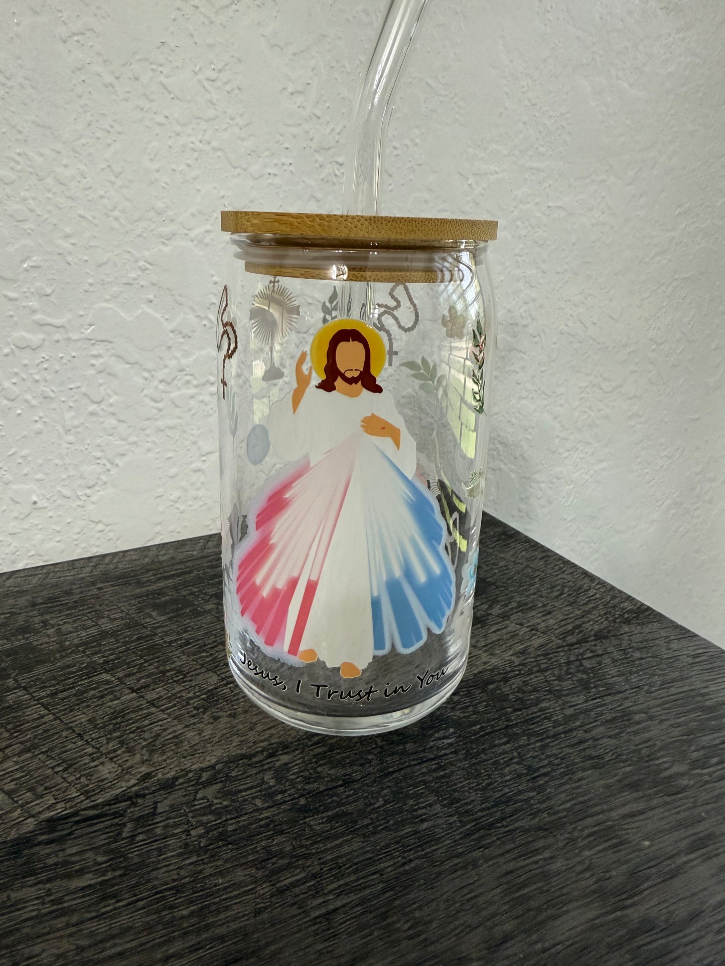 Devine Mercy 16 oz Glass Can